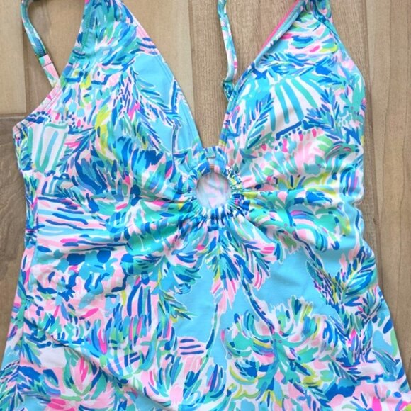 Lilly Pulitzer Brenta tankini top in Blue Ibiza Cabana Cocktail. Size 10 - Picture 2 of 4